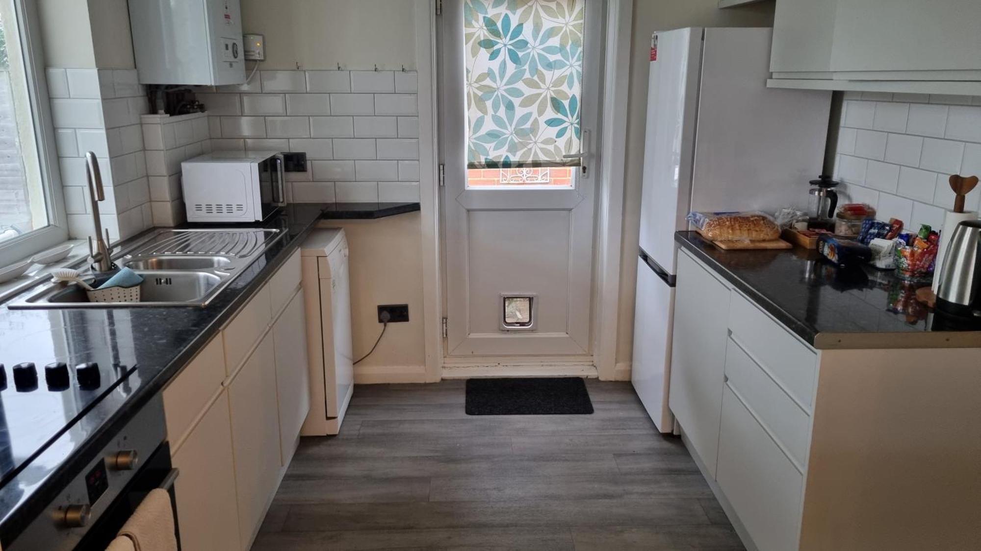 Cosy Bournemouth Bungalow Ferndown Exterior foto